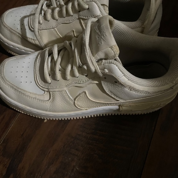 Nike Air Force - Picture 7 of 10